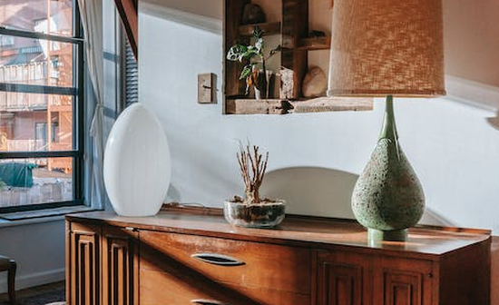 Vintage epipla monterno spiti