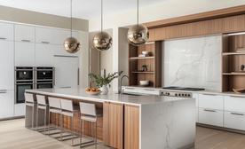 Kremasta fwtistika spiti