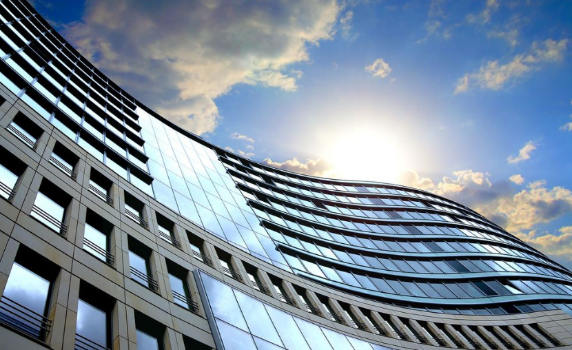 Times epaggelmatikwn akinitwn