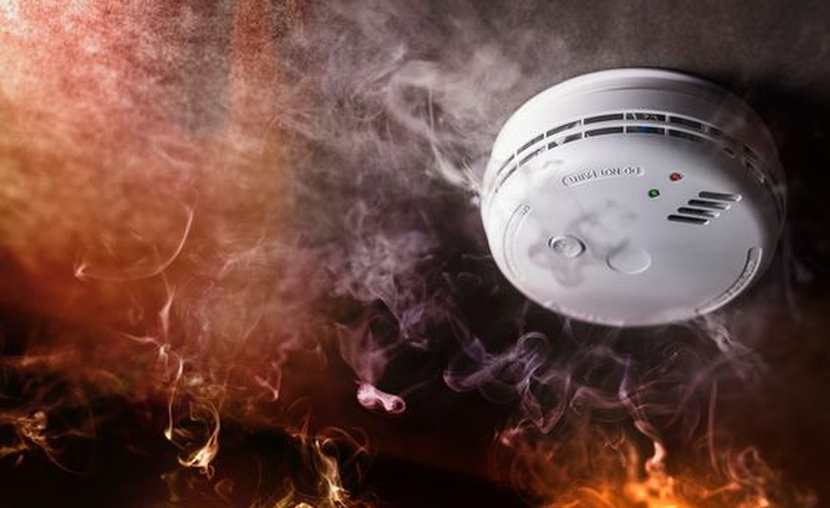 10 anixneytes kapnoy