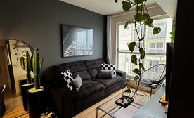 Black wall 1