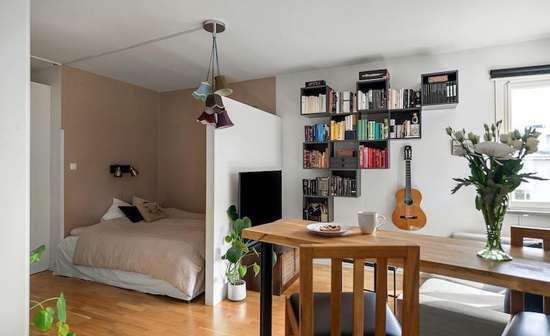 Kanapes krevati stoyntio