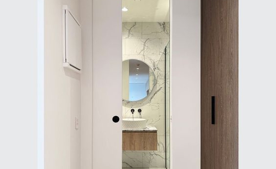 Syromeni porta featured