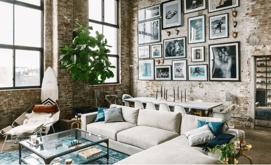 Taseis diakosmisis instagram