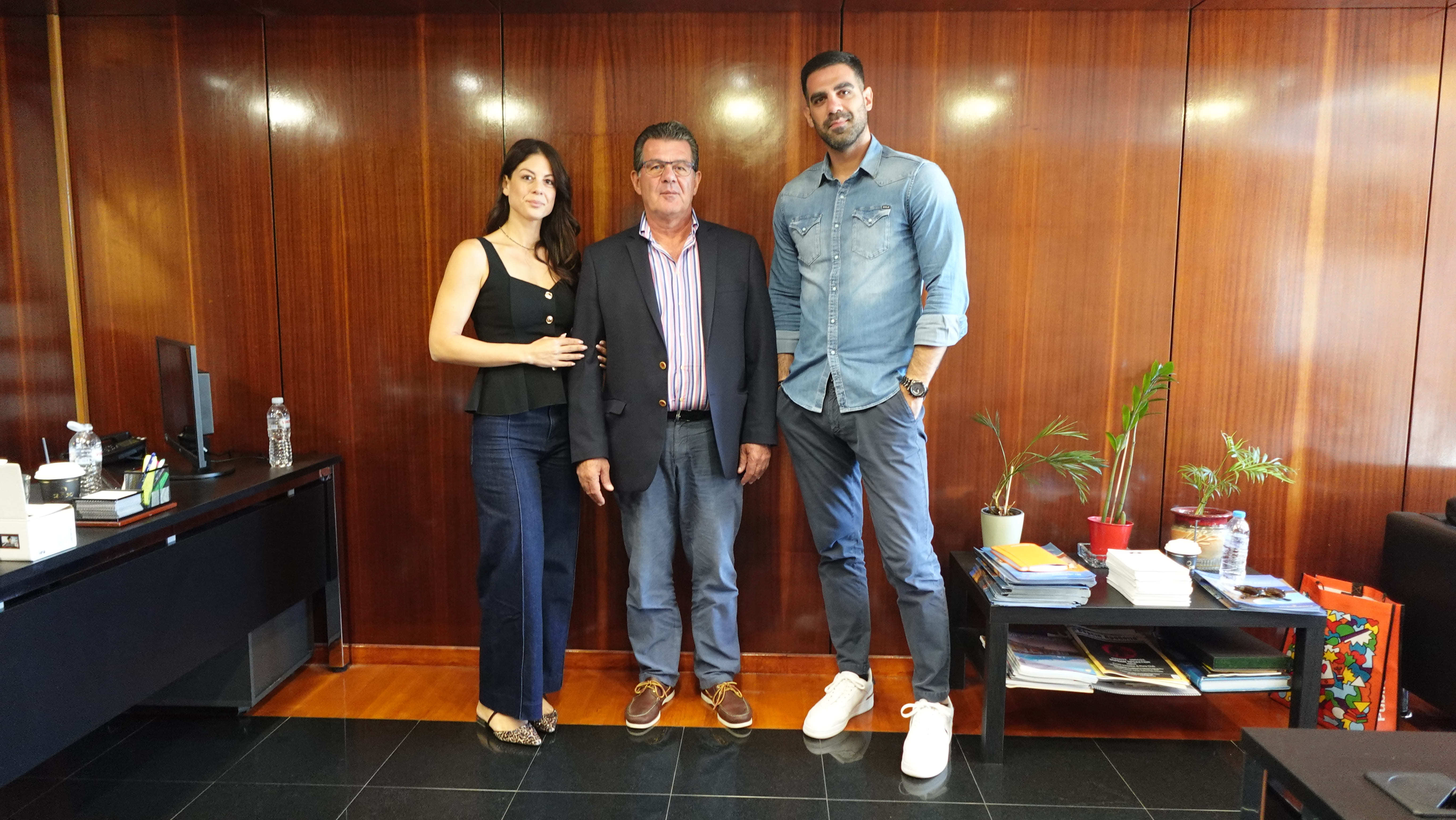 Οικογένεια Δοντά (Dontas Real Estate)