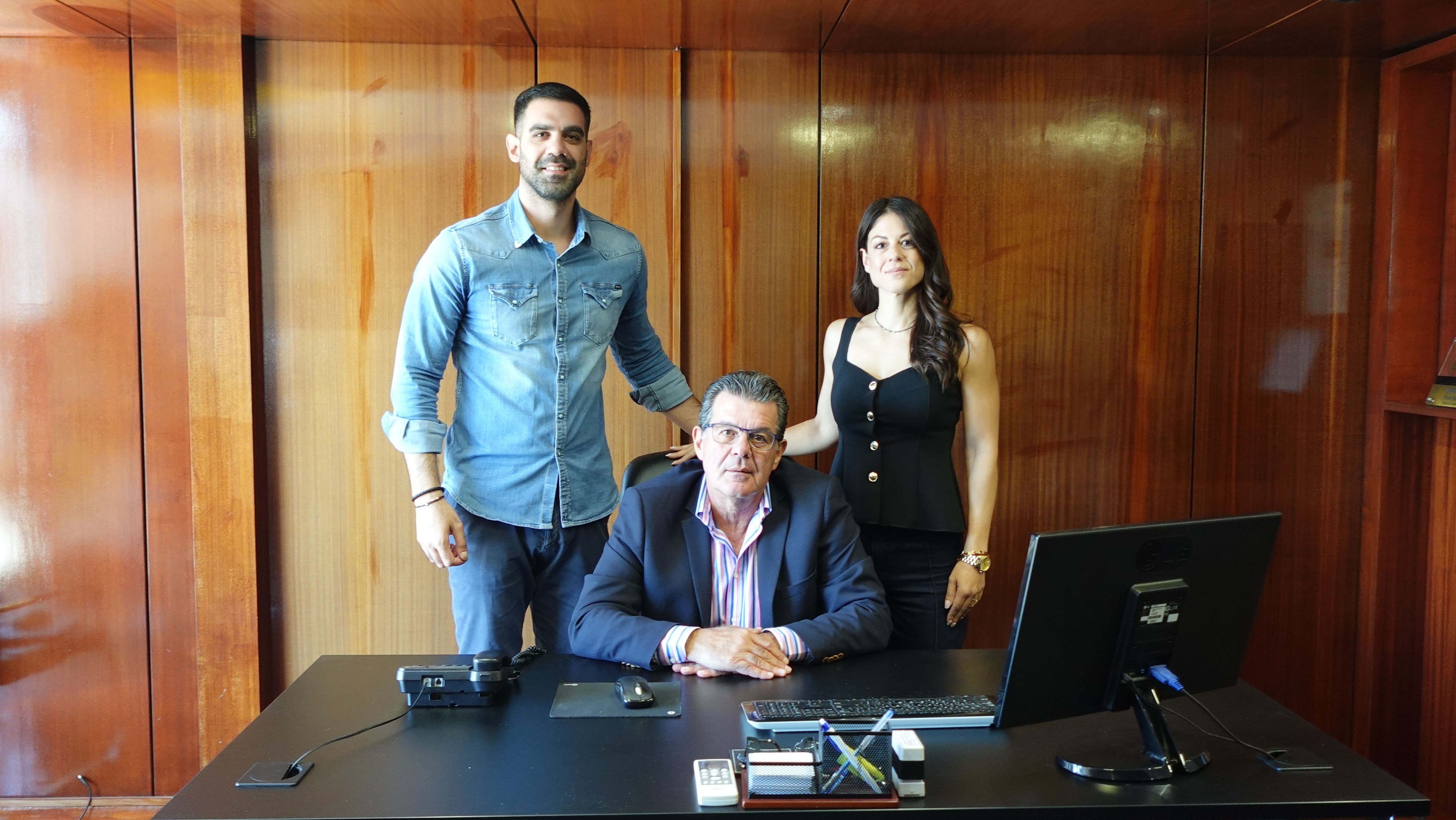 Αλέξανδρος, Μιχάλης & Δέσποινα Δοντά (Dontas Real Estate)