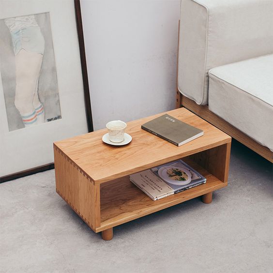 βοηθητικό τραπεζάκι σαλονιού