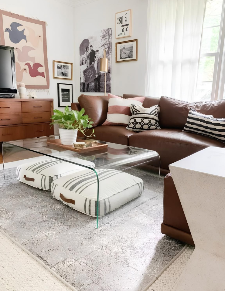 διάφανο τραπέζι σαλονιού