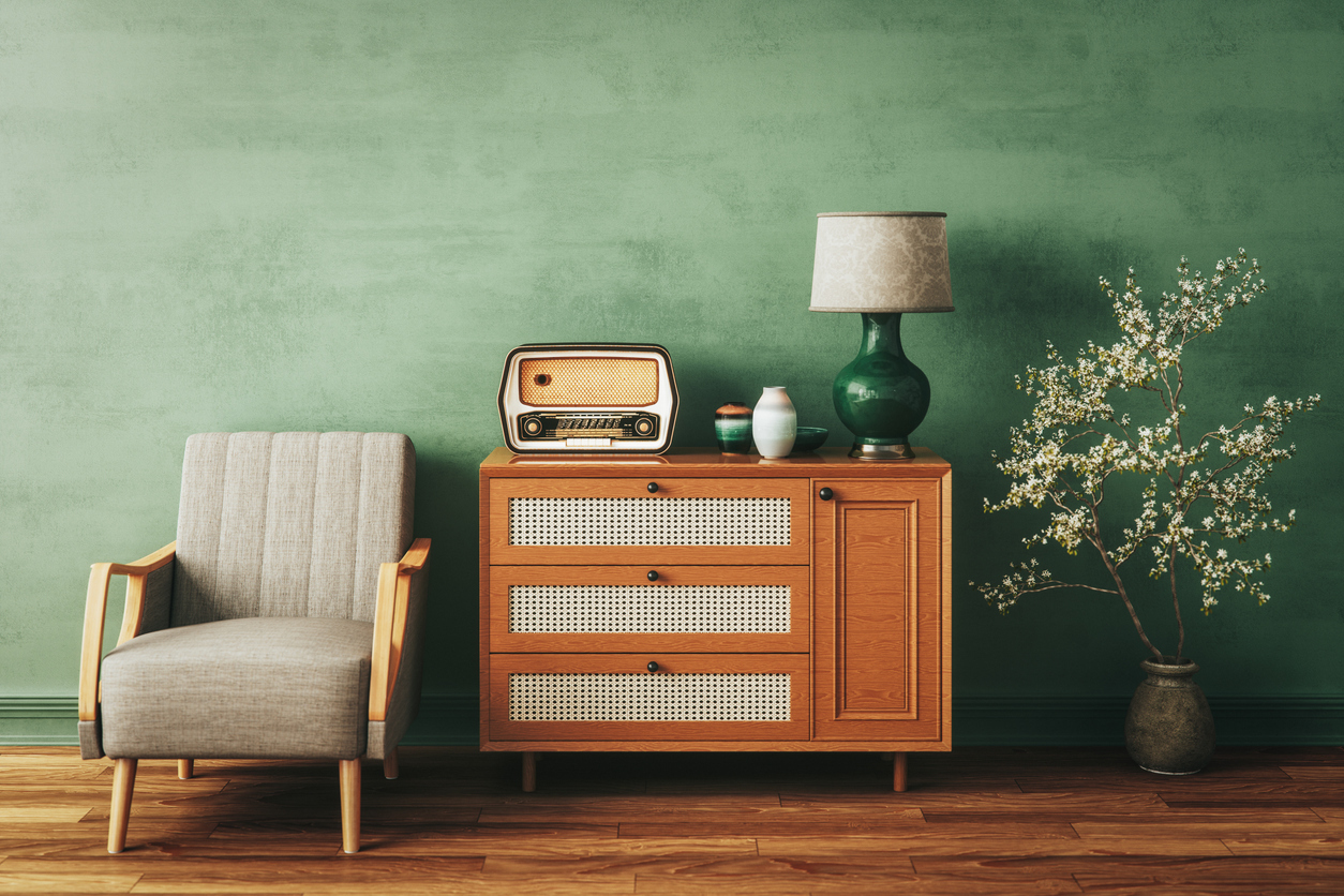 χώρος σε mid century στυλ