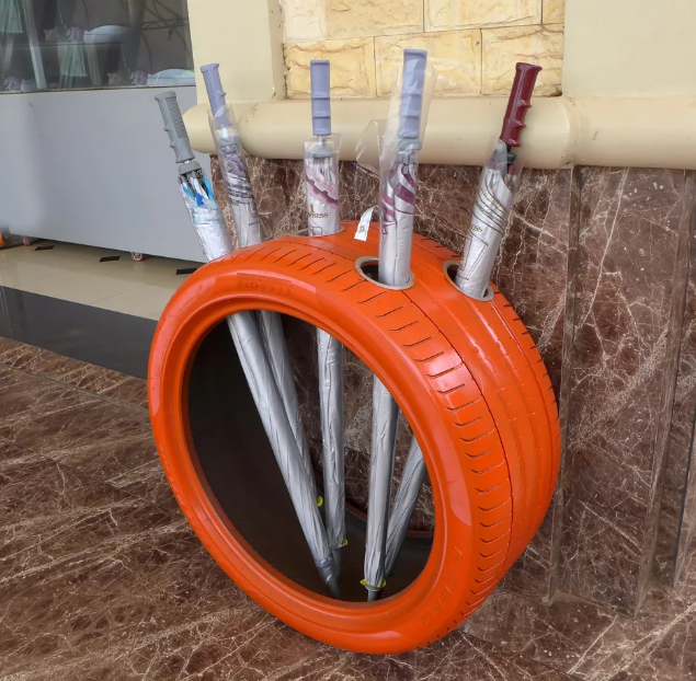 ομπρελοθήκη από ελαστικά