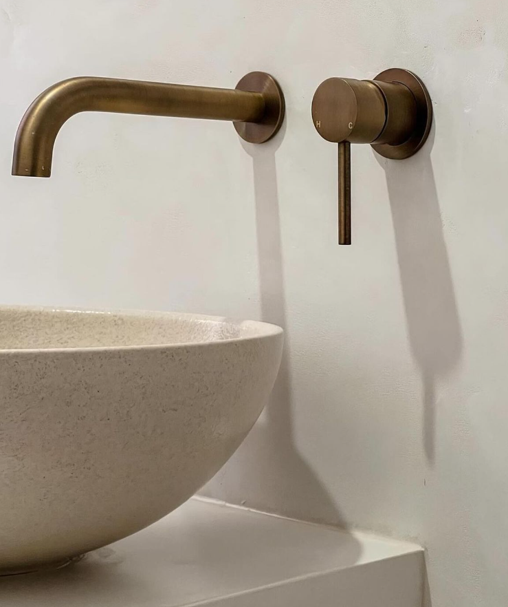 επιτοίχια βρύση