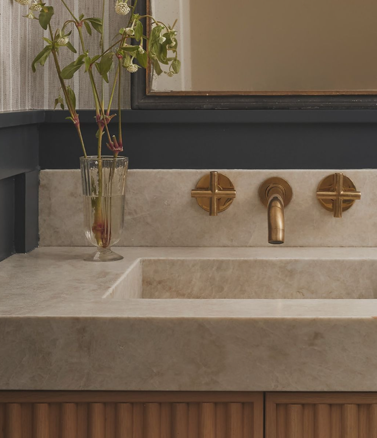 επιτοίχια βρύση